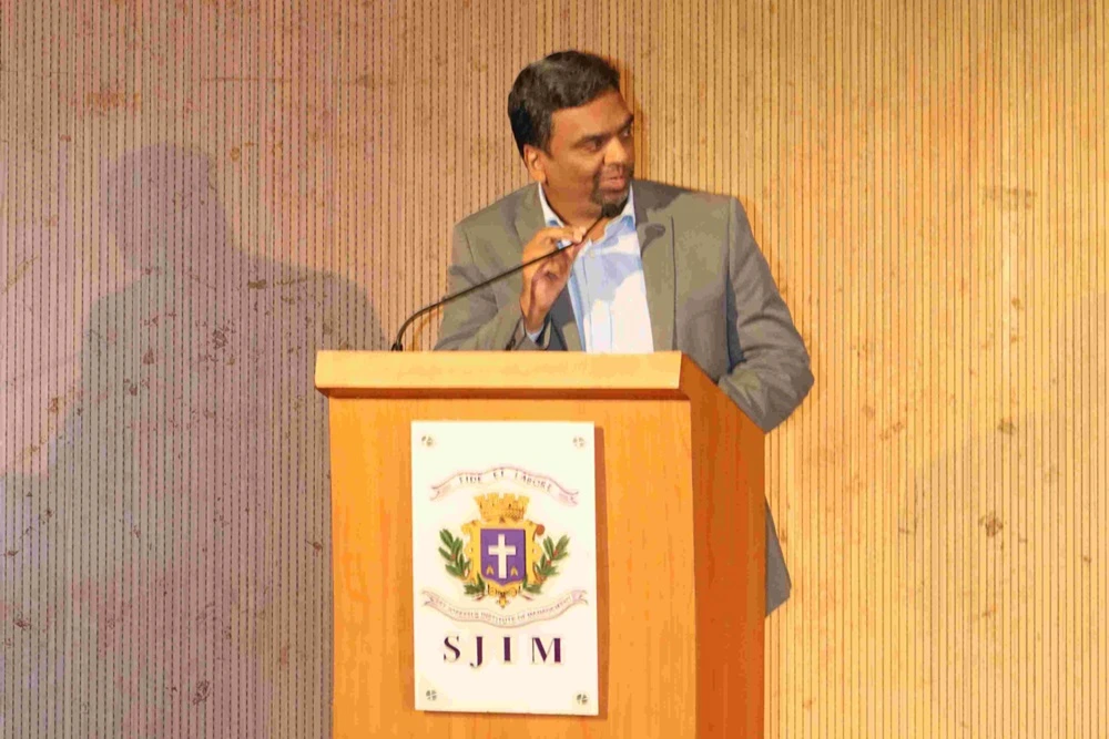 :SJIM | Top MBA & PGDM Colleges in Bangalore | Best MBA colleges in ...